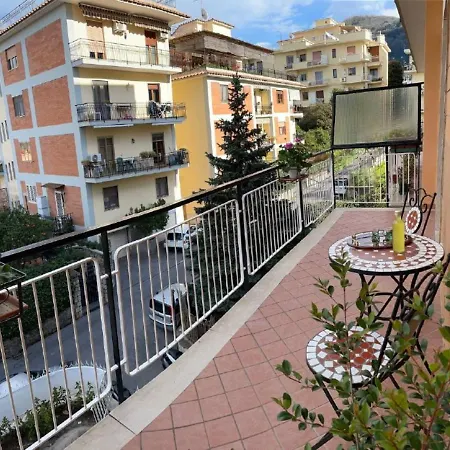 Apartmán A Casa E' Mamma